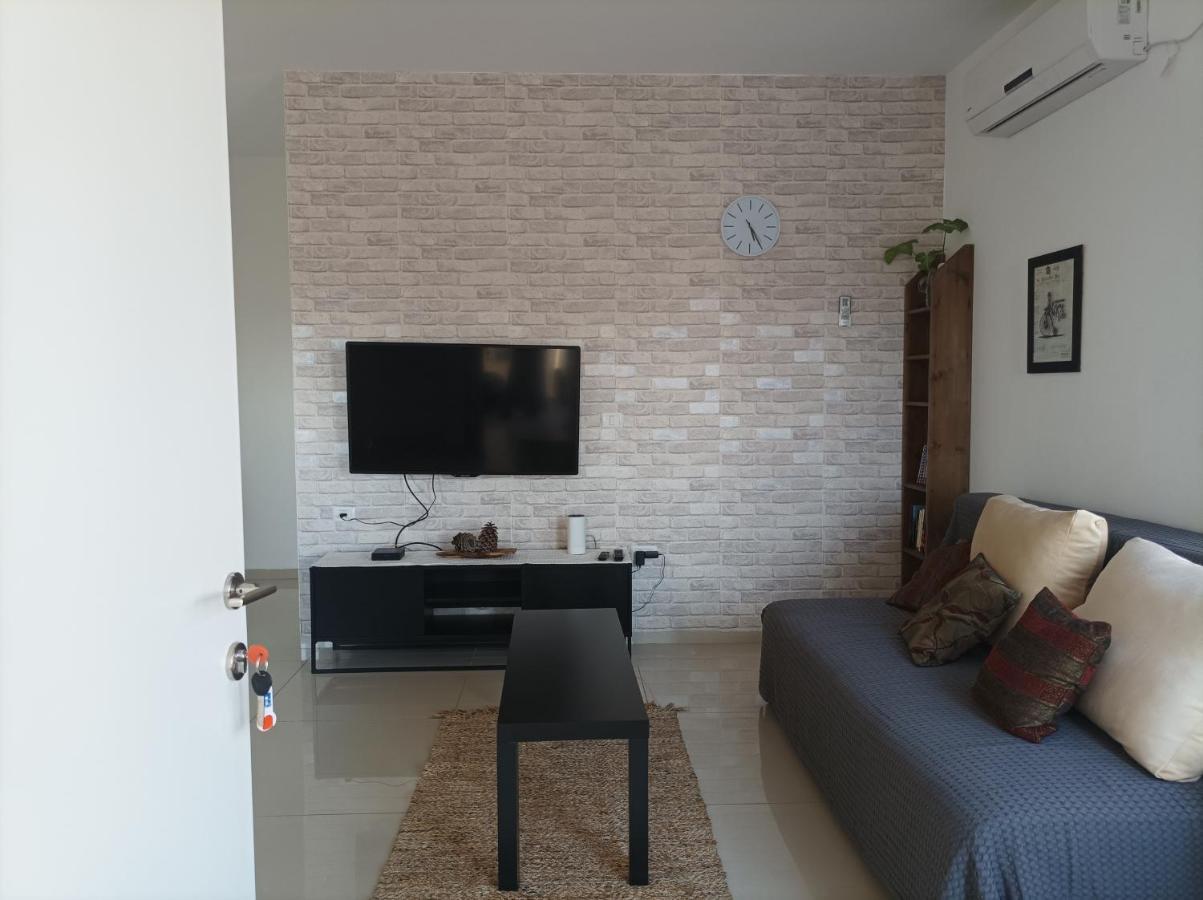 נוגה בגולן Apartment Qaşrīn Exterior foto