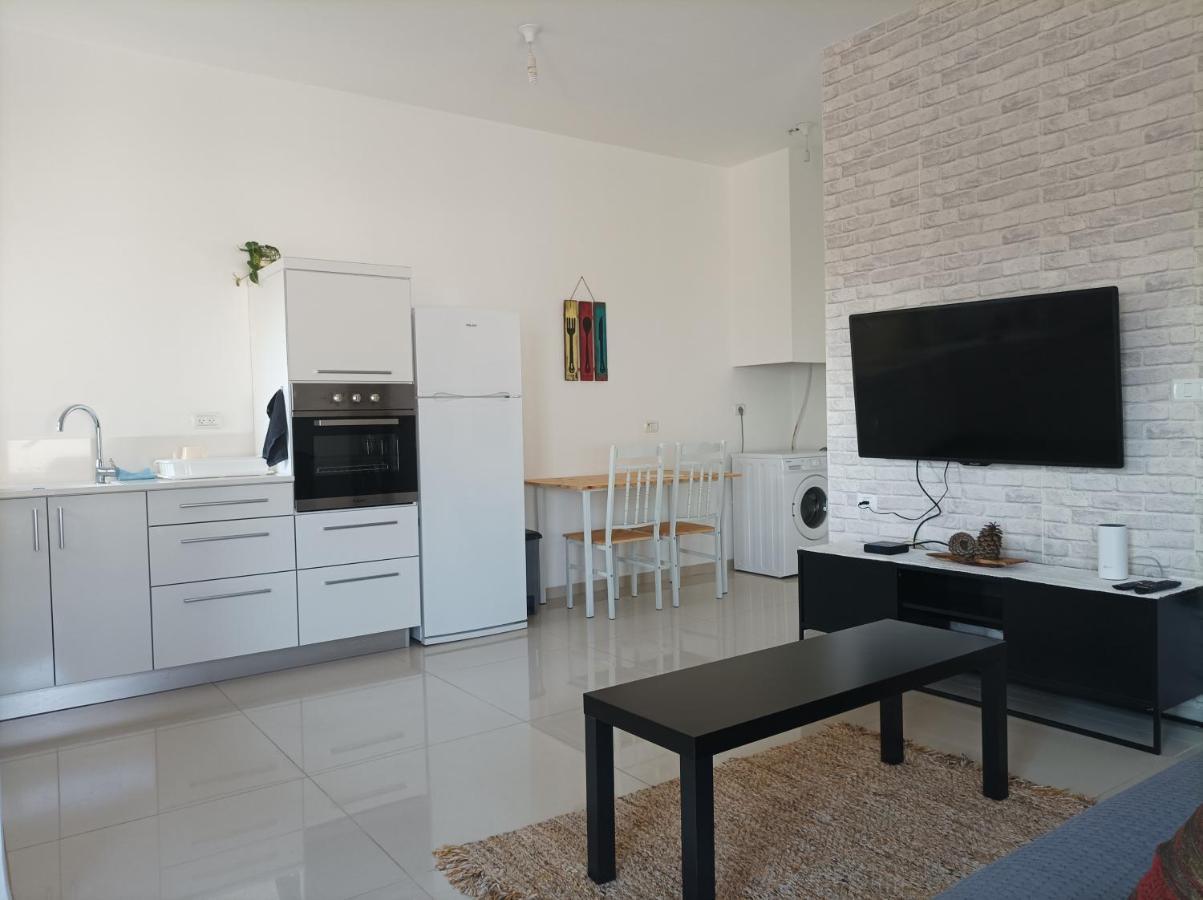 נוגה בגולן Apartment Qaşrīn Exterior foto