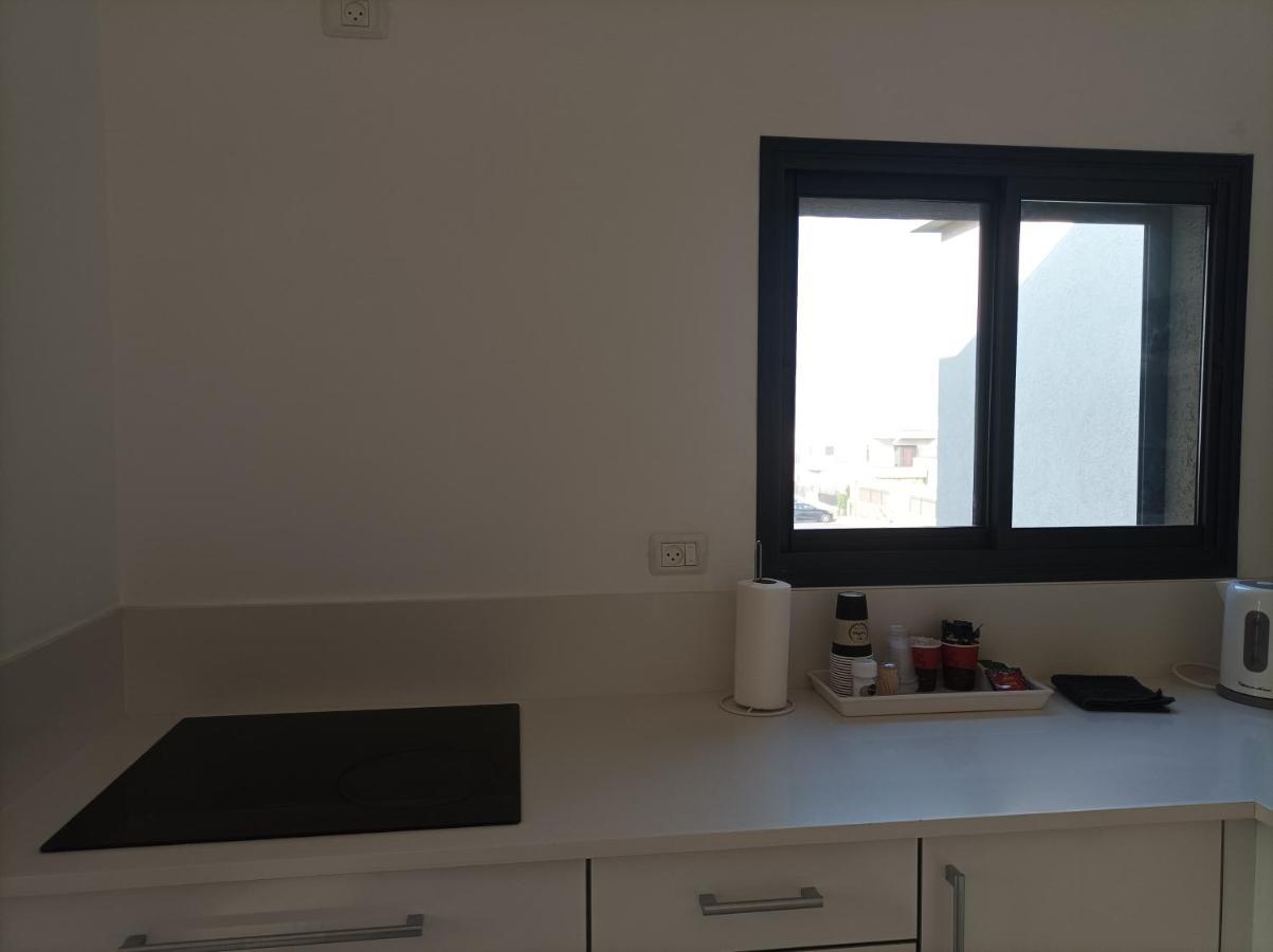 נוגה בגולן Apartment Qaşrīn Exterior foto